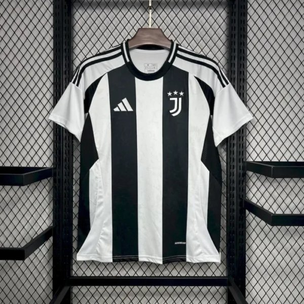 Juve 24-25 home shirt