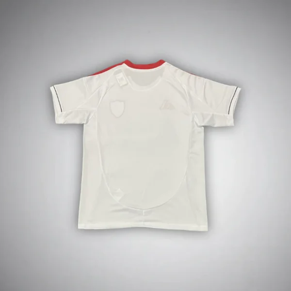 Liverpool 25-26 away - Image 2