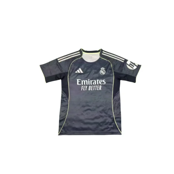 Real Madrid 25-26 away