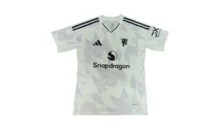 Manchester United 25-26 away